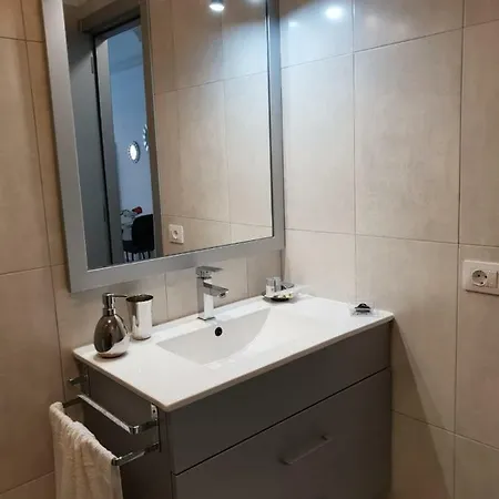 Luxury Tagara Apartment *